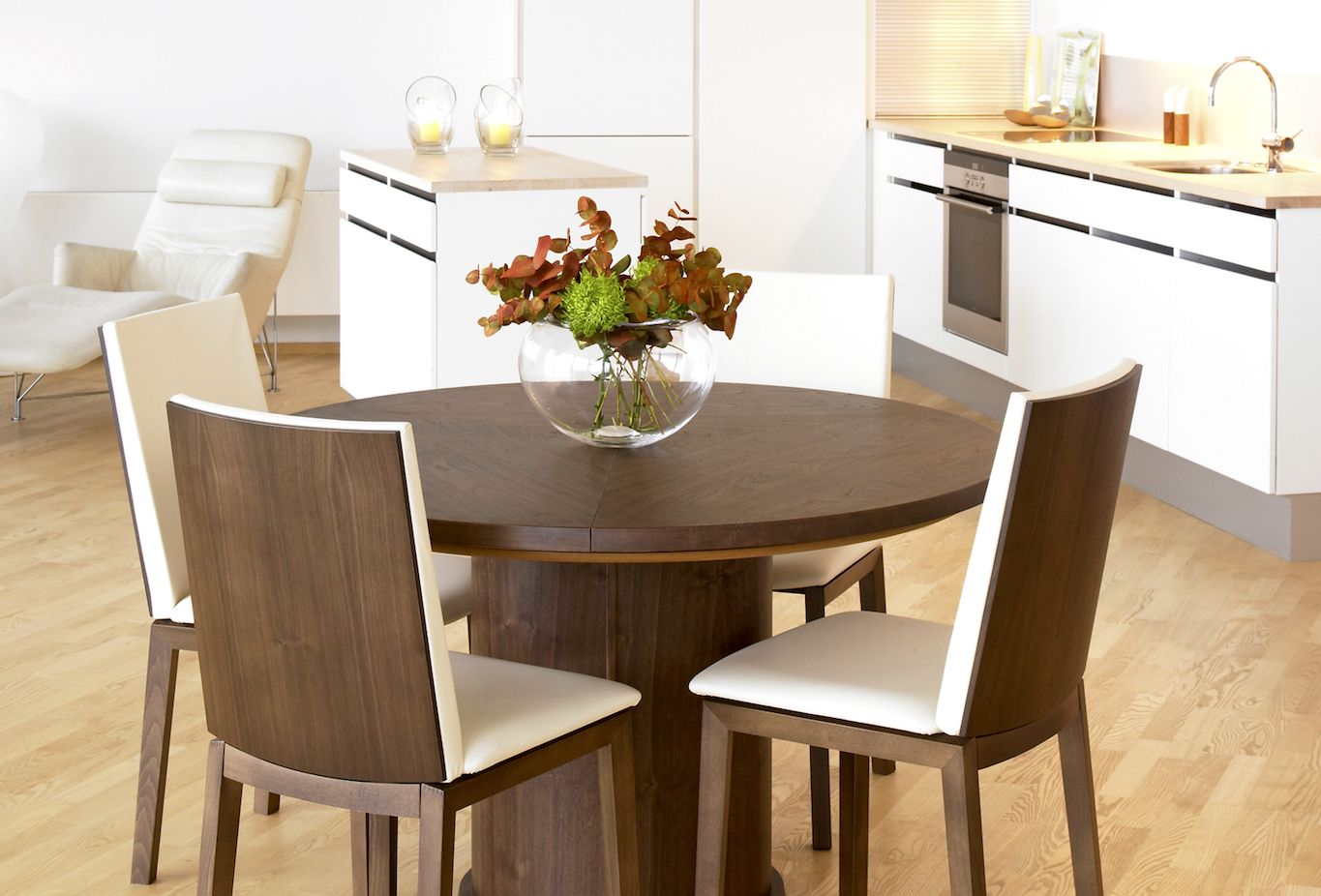 Modern Round Dining Tables in Arizona & Texas