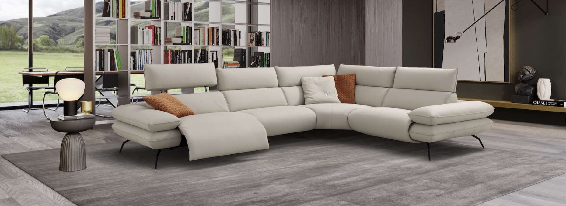 Incanto Italia Mira Sectional with power motion